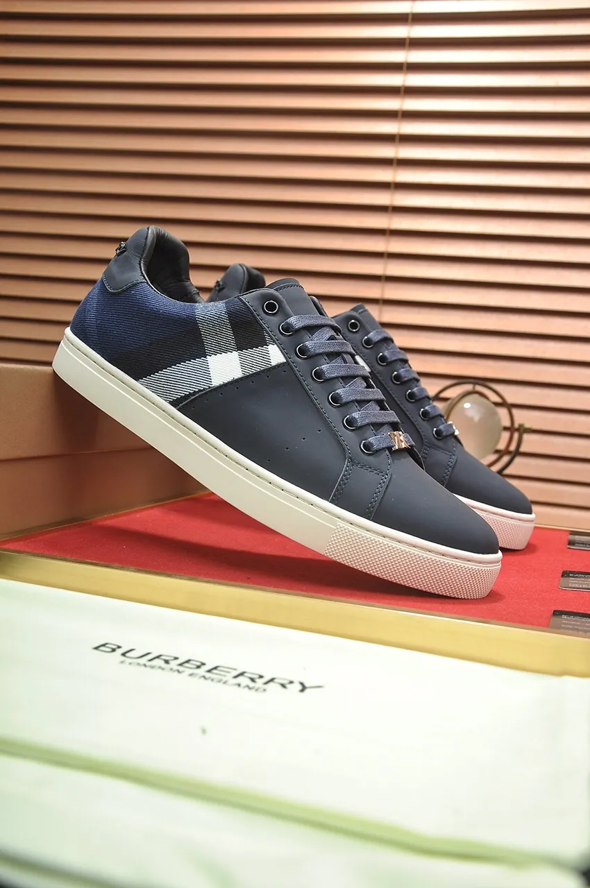 Men's shoes💰480💶[Burberry] (cowhide lining) classic low-top sneakers｜Imported cowhide with classic plaid fabric｜Cow leather lining｜Original outsole｜Fine workmanship and comfortable to wear Size: 38-44 (customized at 45)